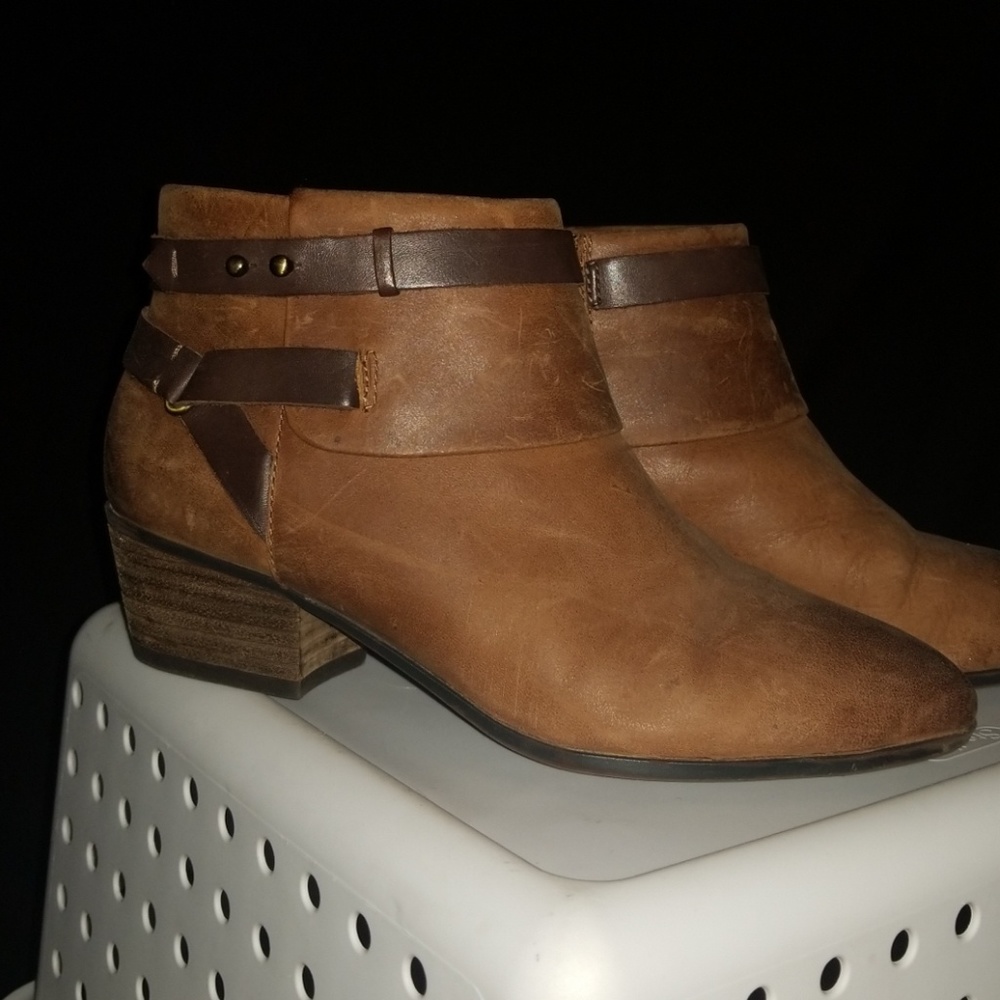 Clark's Collection Booties